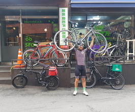 Cyclist from the USA