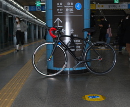 Bicycle delivery to hotels in 