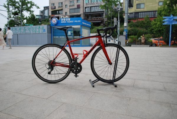 Emonda(54)